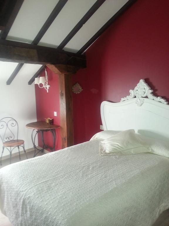 Hotel Rural La Casa Encanto Espinosa de los Monteros Pokoj fotografie